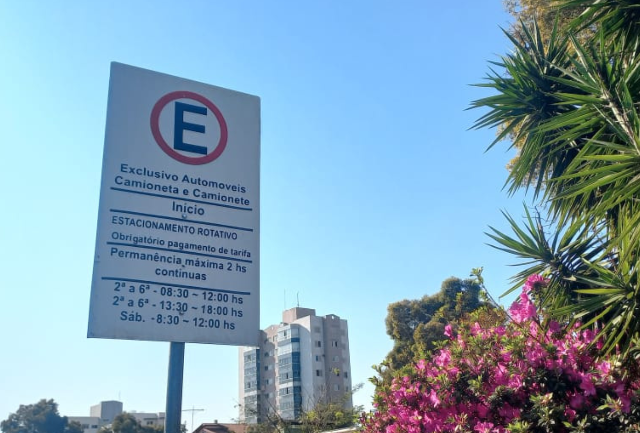 Prefeitura de Xaxim instaura processo administrativo contra empresa de estacionamento rotativo
