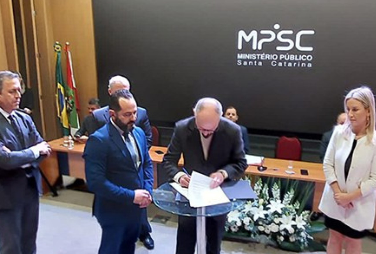 TRE-SC formaliza parceria com MPSC para ampliar transparência nos resultados das Eleições 2022