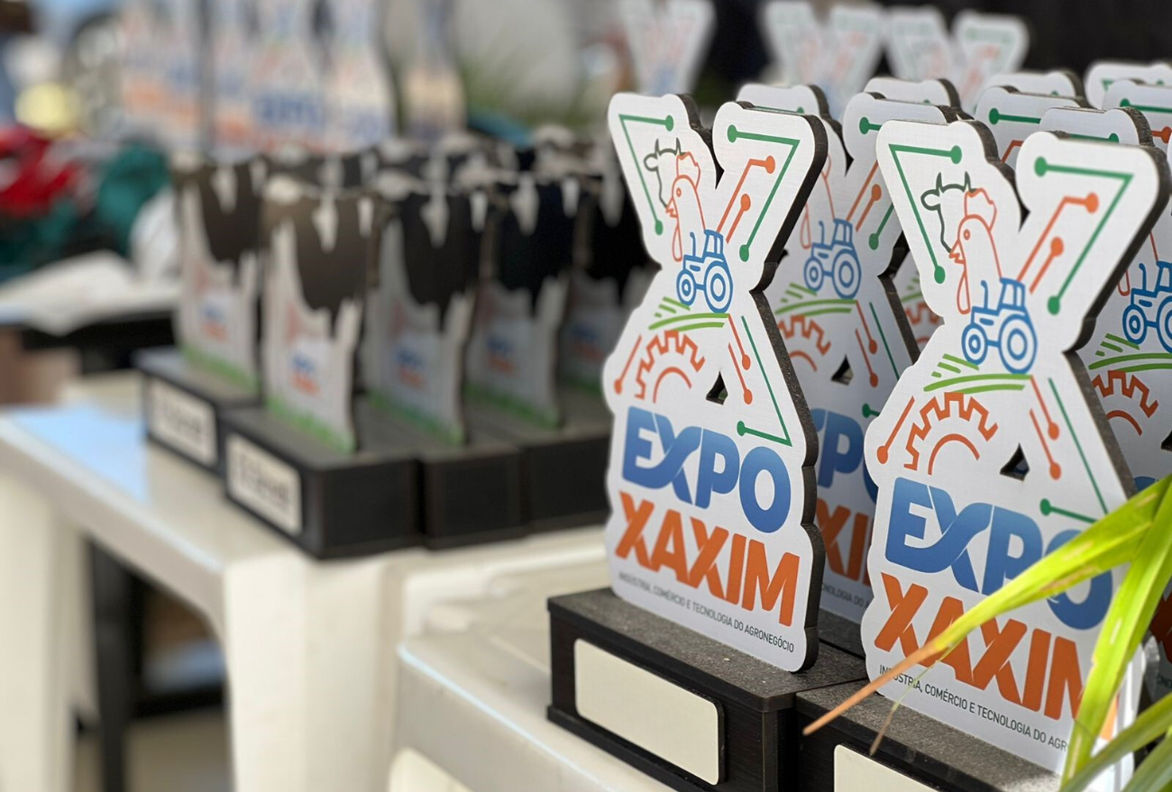 Conheça os produtores rurais campeões do julgamento da bezerra da ExpoXaxim